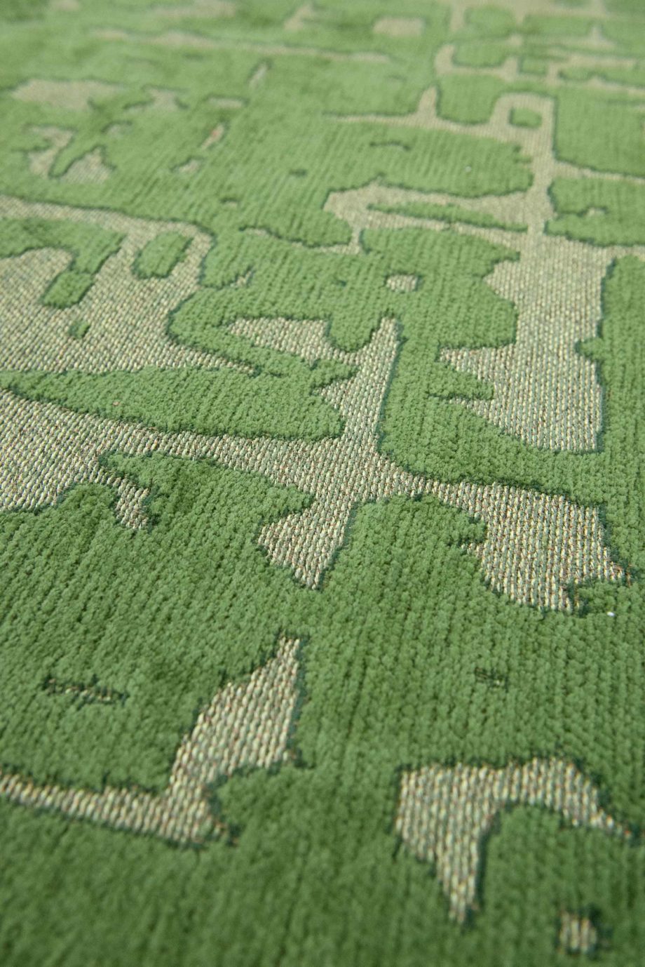 Louis De Poortere preproga LX 9202 Structures Baobab Perrier Green zoom 3
