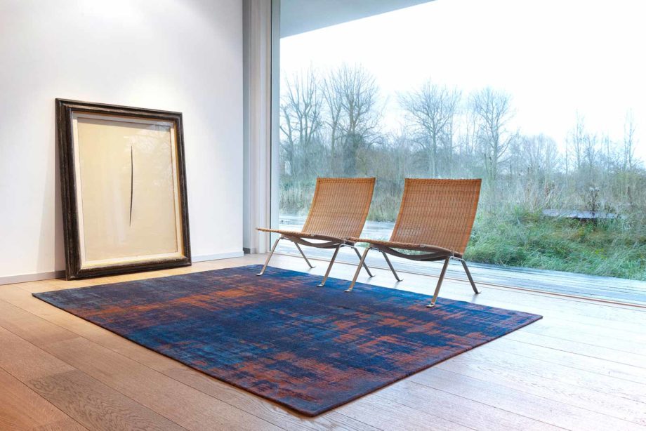 Louis De Poortere preproga LX 9211 Atlantic Venetian Dust Sunset Blue interior