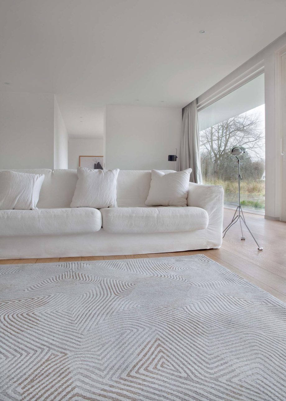 Louis De Poortere preproga LX 9228 Meditation Coral Oyster White interior 1
