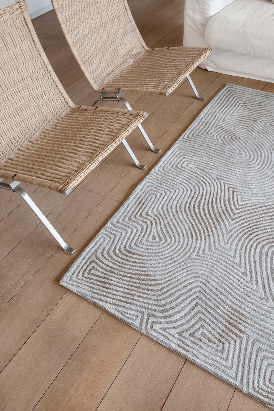 Louis De Poortere preproga LX 9228 Meditation Coral Oyster White interior 2
