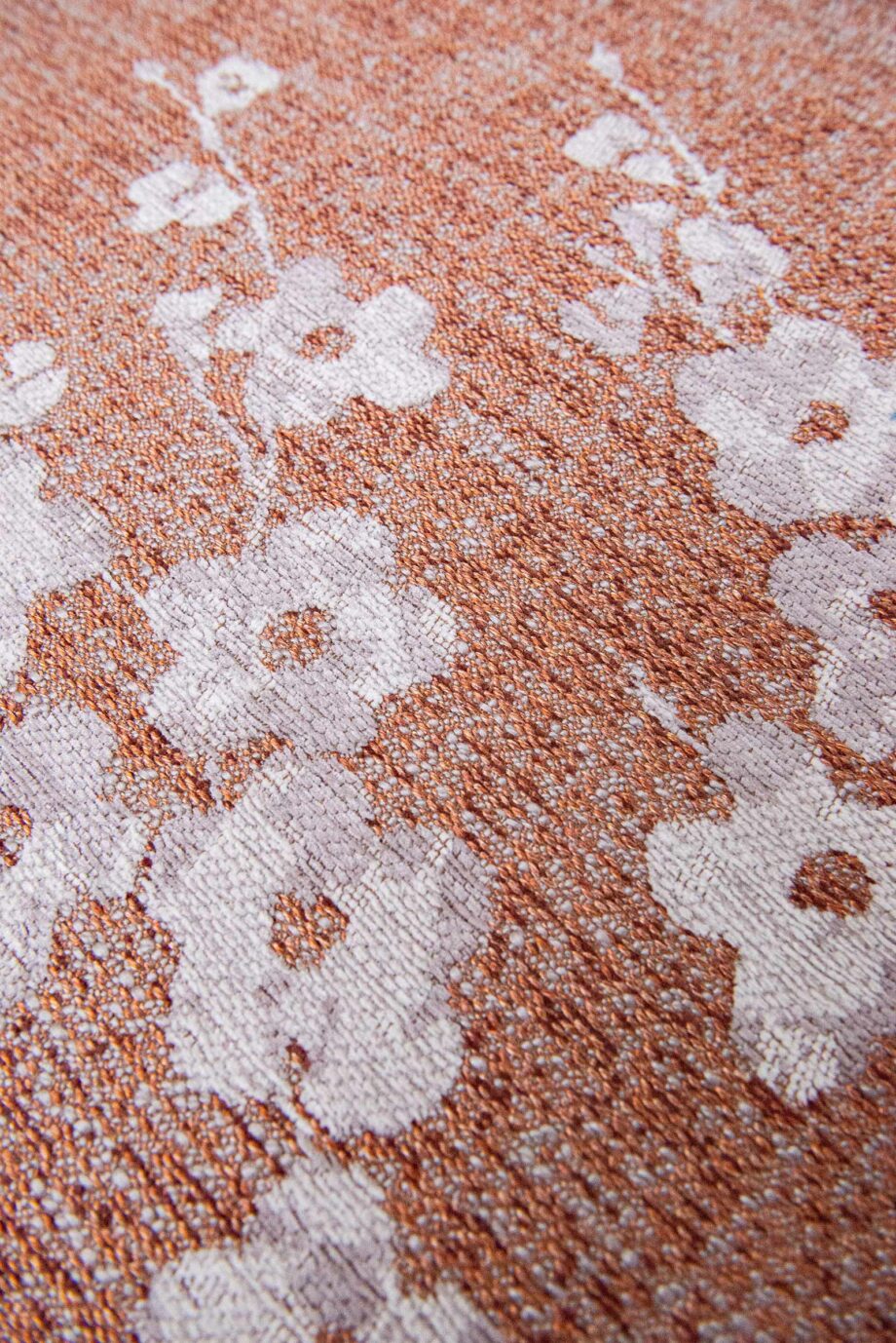 Louis De Poortere preproga Sakura 9371 Copper Pink zoom 4