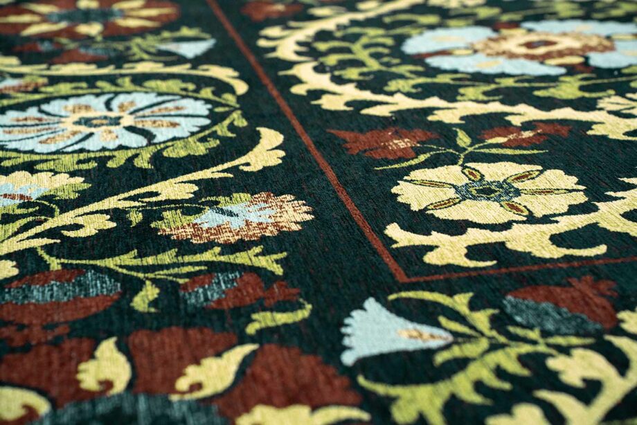 Louis De Poortere preproga Antiquarian Suzani 9729 Bavaria zoom 2