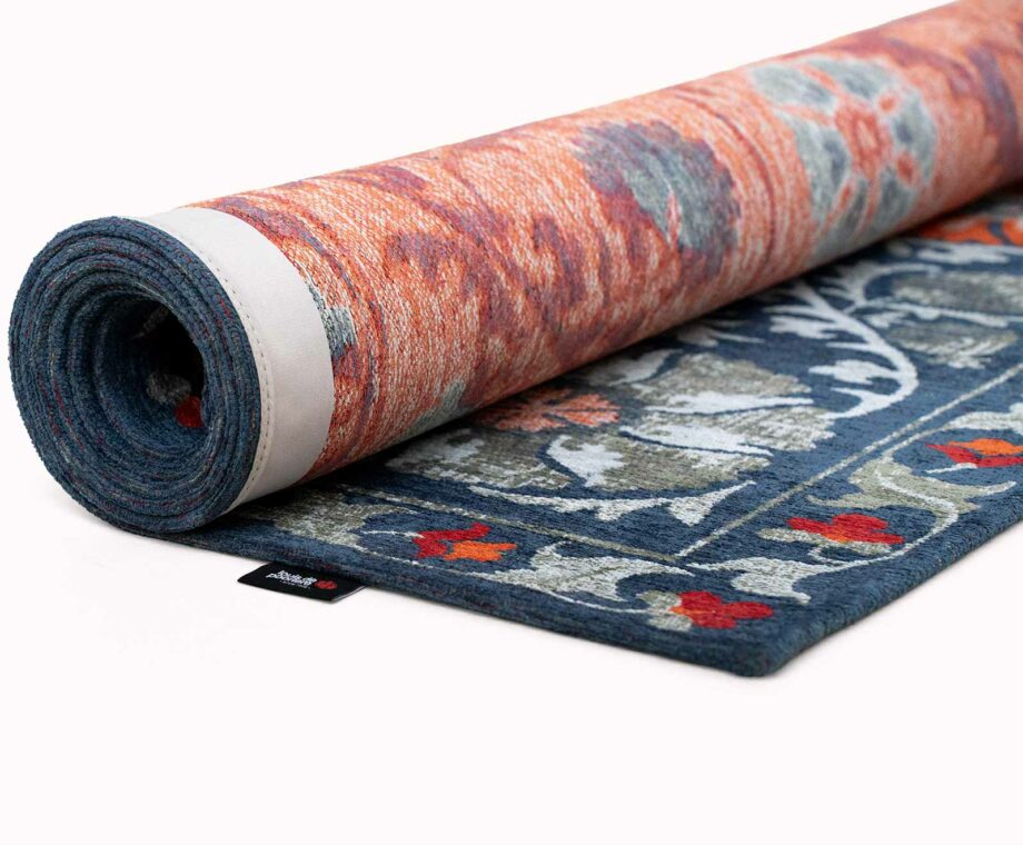Louis De Poortere preproga Antiquarian Suzani 9730 Nordic roll