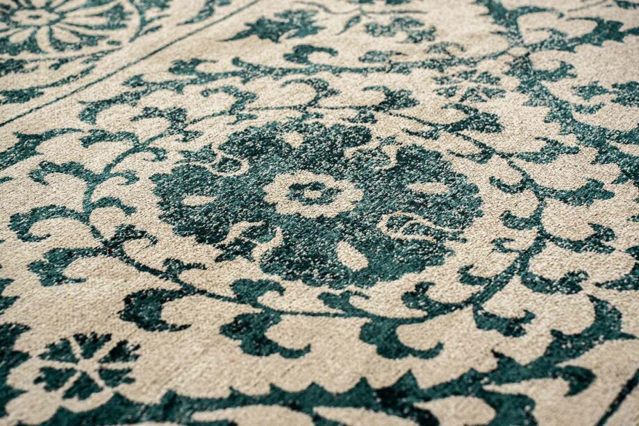 Louis De Poortere preproga Antiquarian Suzani 9733 Notos zoom 3