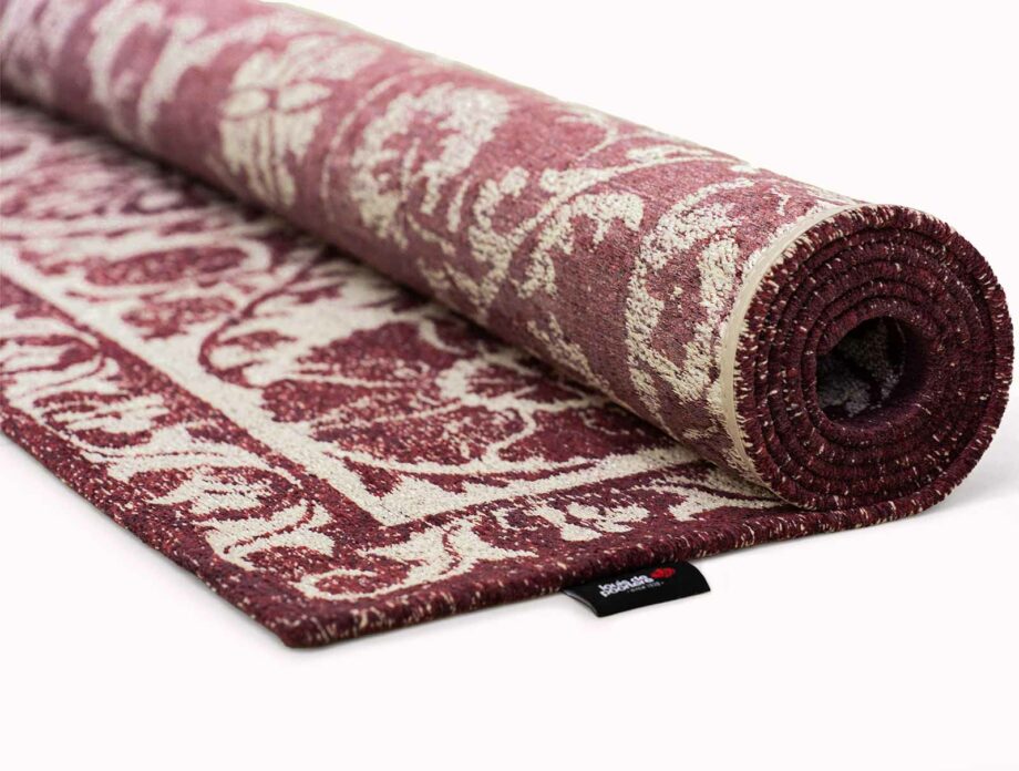 Louis De Poortere preproga Antiquarian Suzani 9734 Zephyr roll
