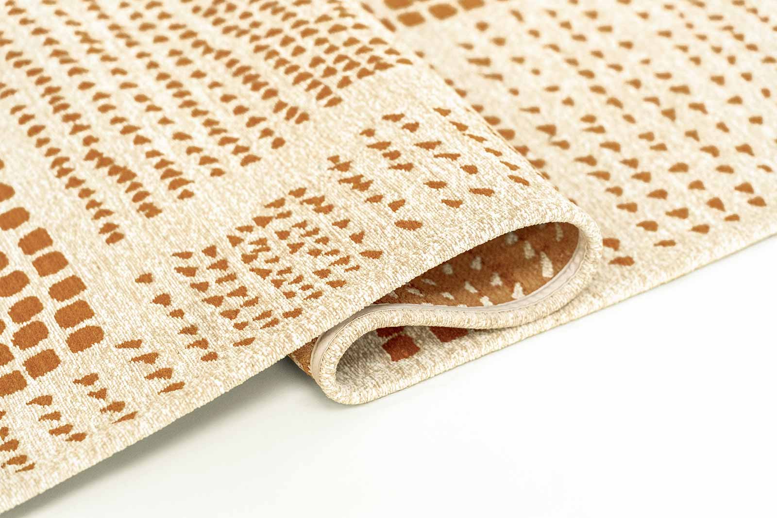 Louis De Poortere preproga Craft 2079 Zen Garden Dryed Banana fold